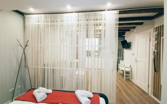 Apartments Carera 42