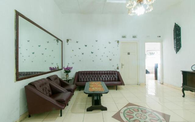OYO 1707 Hotel Mustika Widyasari