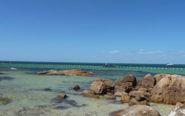 Dunsborough Beachouse YHA Hostel