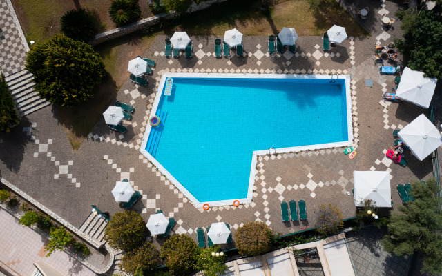 Santa Marina Hotel