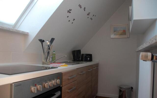 Cantay-Mathildenstraße 16 - FW 3 - OG links