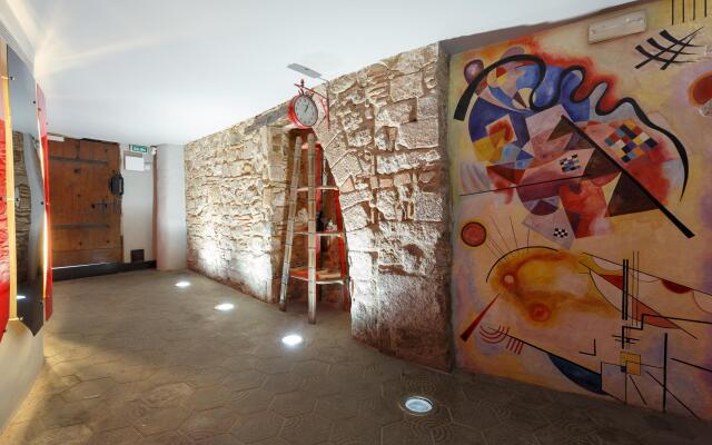 AinB Picasso Corders Apartments