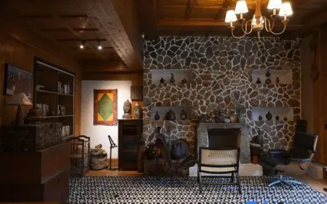 Qudeng Mountain Residence Homestay (Siguniang Mountain Changping Valley Scenic Area)