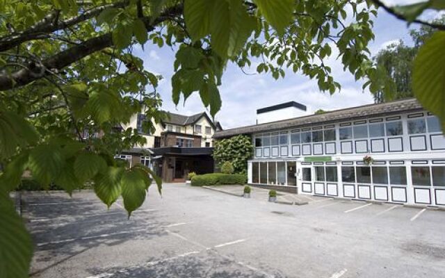 The Altrincham Lodge