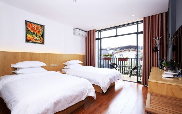 Hua Yue Ge Boutique Hotel