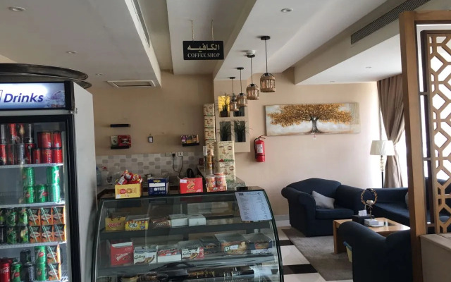 Golden M1 Furnished Apartments