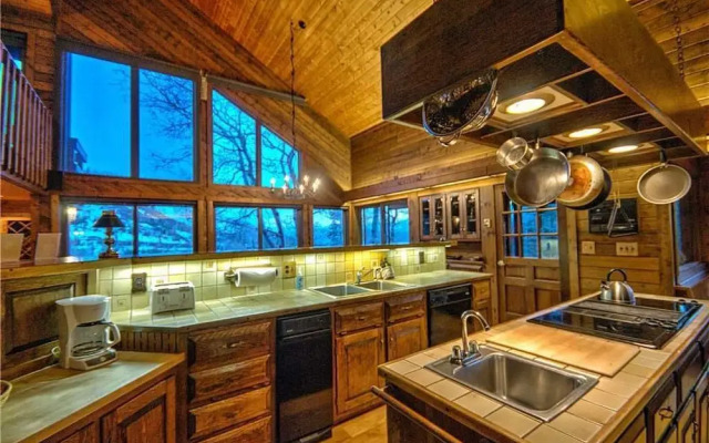 Heavenly Daze Chalet