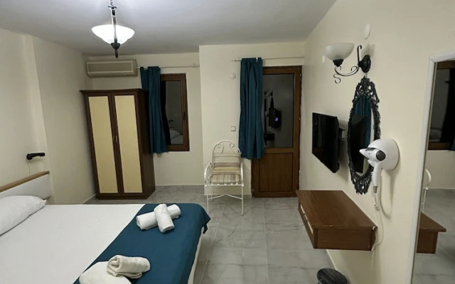 Era Holiday Hotel