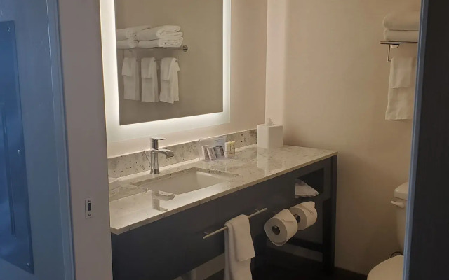 Simple Suites Boise Airport