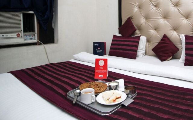 OYO 9069 Hotel WP 13