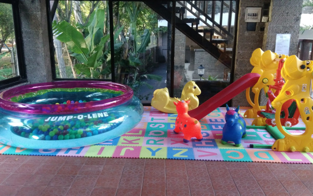 Melasti Kuta Beach Hotel and Spa