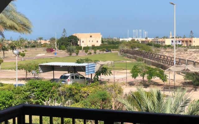 Lovely 2-bedrooms vacation home with relaxing view