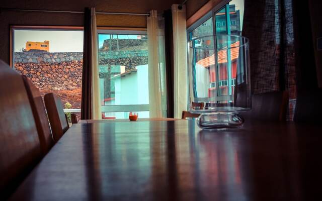 Luatur - Alojamento e Restauração