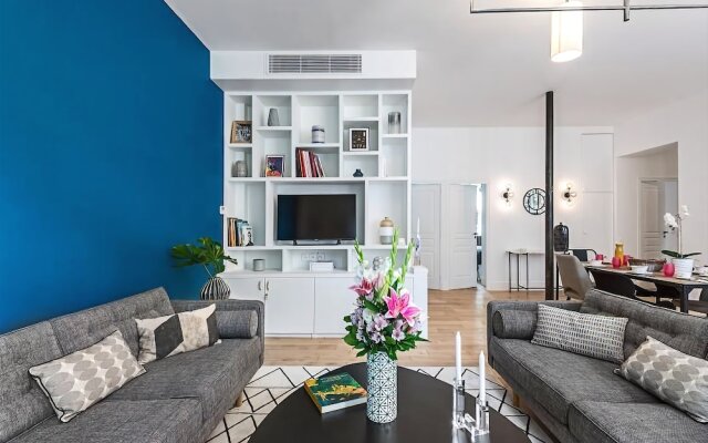 Saint Germain Bon March Chic Three Bedroom