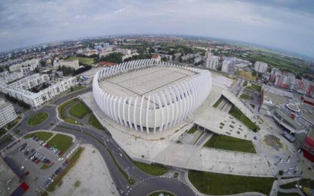Arena1 Apartment