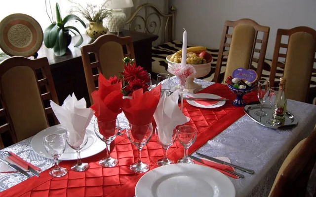 Hilde's Residence