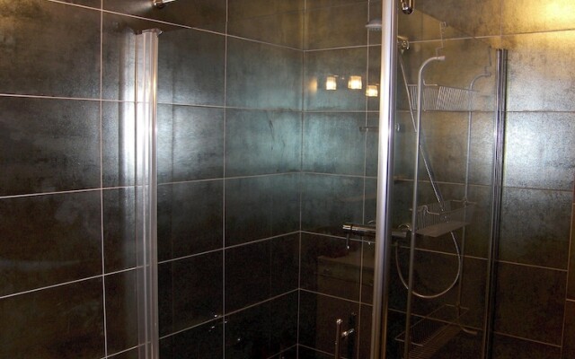 Deluxe 2-bedroom apartment Palais Nastia