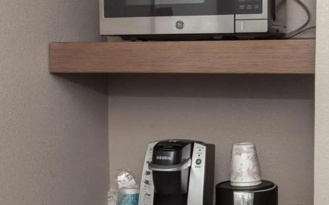 Holiday Inn Springfield