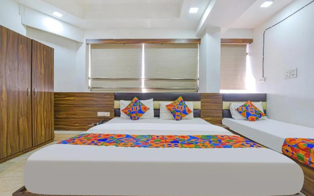 Hotel Acropole Inn By OYO Rooms