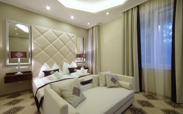 Arcanum Hotel