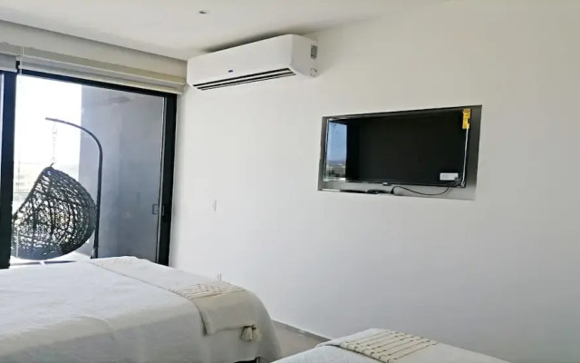 Condo Aria Ocean 501 by Kivoya