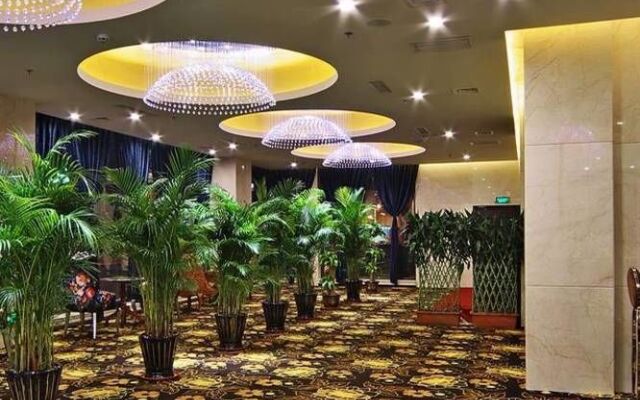 Dandong Riverside International Hotel