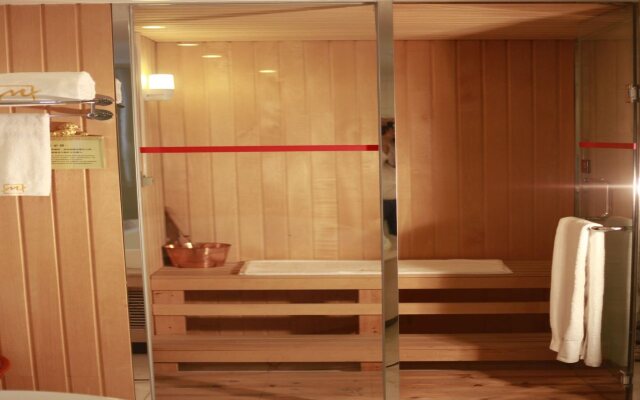 Grand Metropark Wanshi Hotel