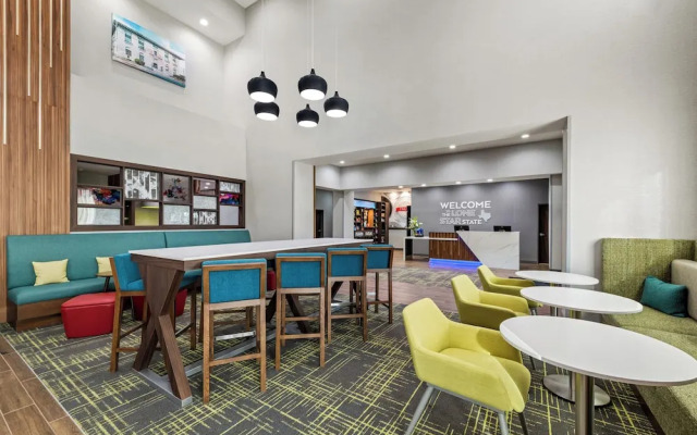 Hampton Inn & Suites By Hilton Sherman