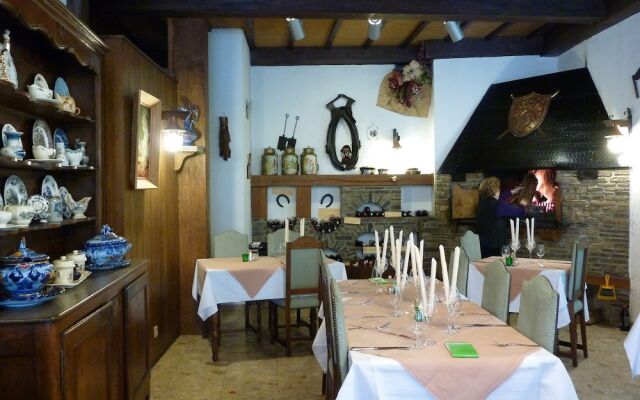 Hotel De France En Gaume