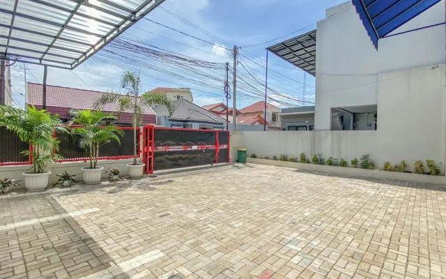 Nice Look Studio (No Kitchen) At Celebrity Mansion