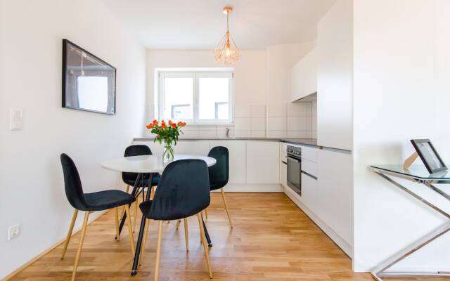 Grand Quarters City Residence