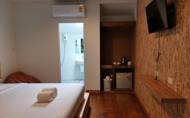 Nua Tone Resort & Cafe
