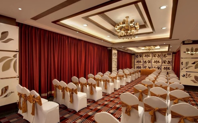 The Golden Palms Hotel & Spa Delhi