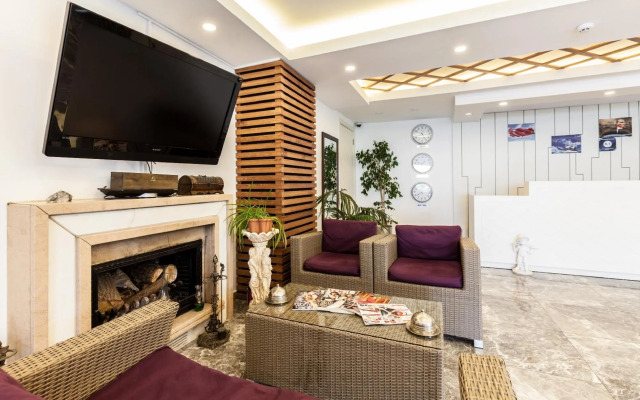 Büyükada Comfort Hotel