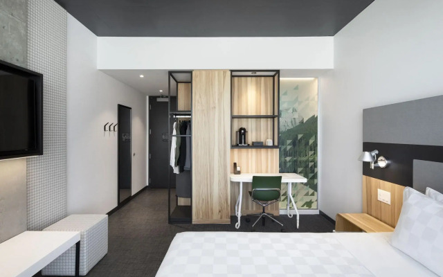 Alt Hotel Calgary University District