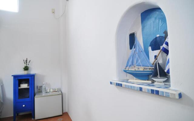 Greek frontier villa
