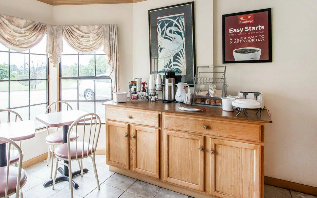 Econo Lodge Cornersville