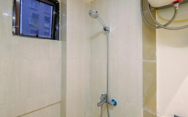 Cozy And Simply 2Br At Meikarta Apartment