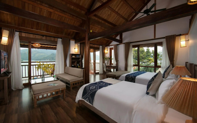 Mai Chau Hideaway Lake Resort