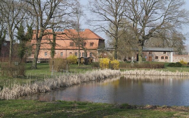 Schloß Rothenklempenow