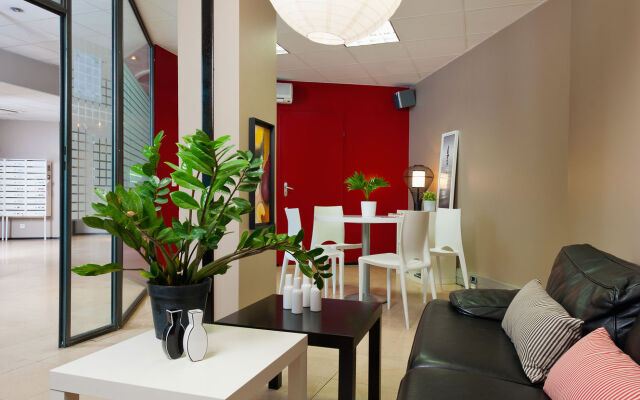 Ténéo Apparthotel Talence - Centre