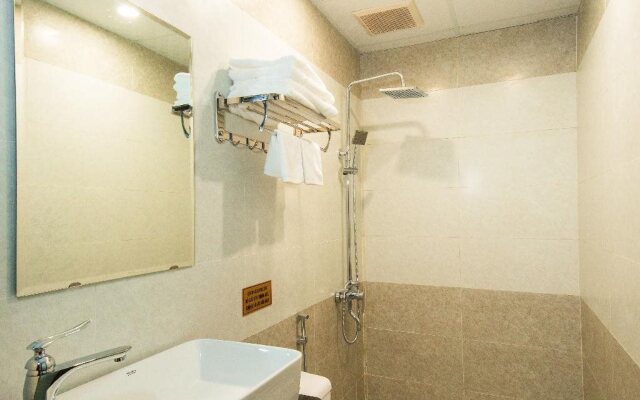 HANZ Pho Hoa Hotel