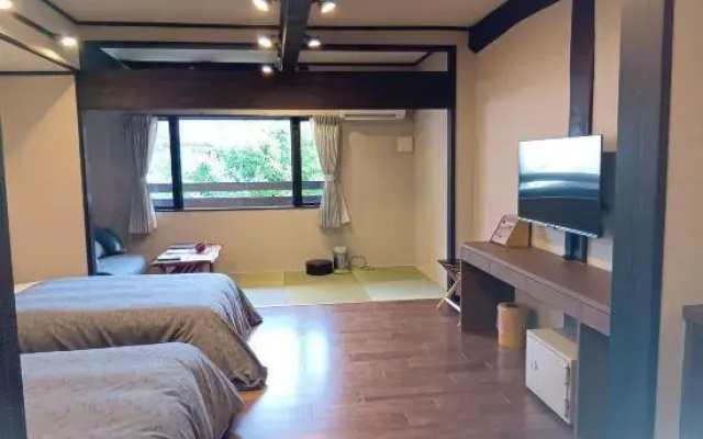 Shinmei Onsen Yumoto Sugishima