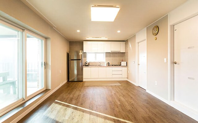 Ganghwa Byeolbitsok-euro Pension