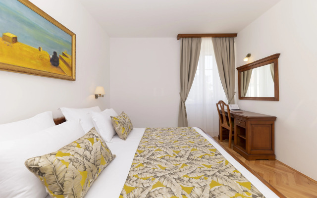 Heritage Hotel Tisno
