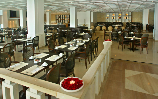 Grecian Park Hotel