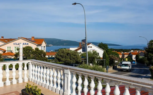 Sunny and Sleek Krk Rooms With Balcony