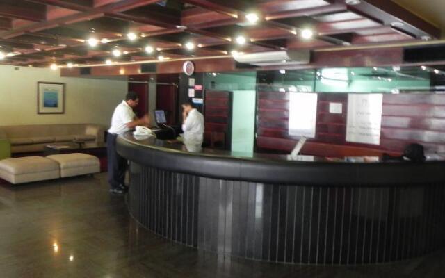 Apê no melhor de LagoaNova Por Carpediem