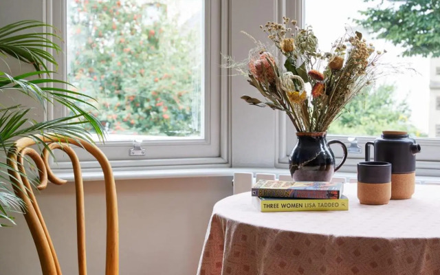 Pontcanna by Black Door Stays