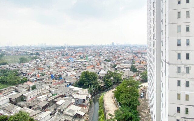 Full Furnished And Homey 2Br Bassura City Apartment Near Mall